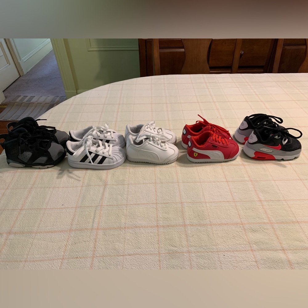 Baby sneakers (5 pairs)